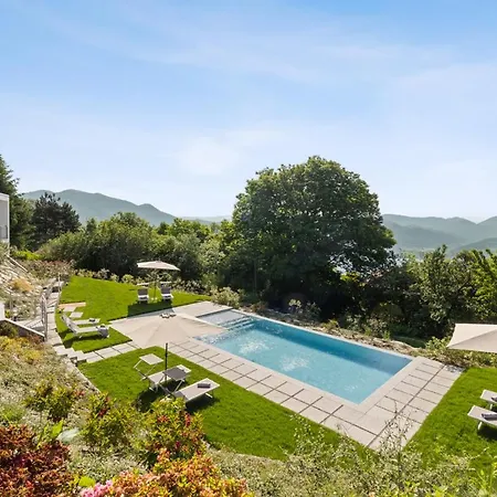 Conca With Pool Apartament *